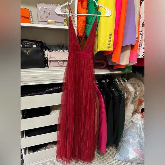 Beautiful dress for sale.This dress is perfect for prom or Valentine’s day.Enjoy - Picture 1 of 2